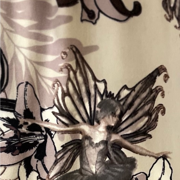 Lularoe items in excellent condition. These items have been worn once or not all - Picture 9 of 16